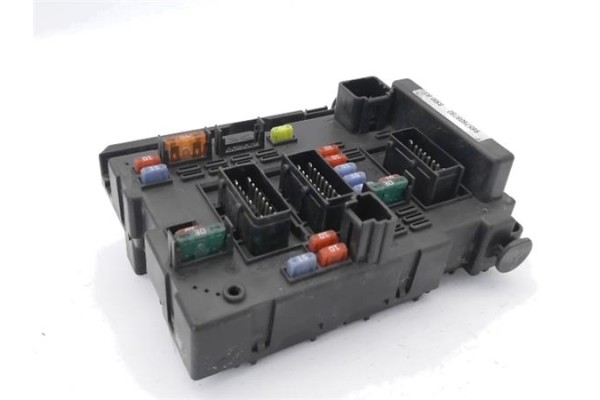 Recambio de caja fusibles/rele para peugeot 307 break / sw (s1) 1.6 hdi 110 referencia OEM IAM 6500Y1 9657608780 
