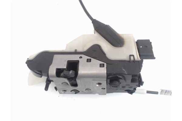 Recambio de cierre electromagnetico delantero izquierdo para peugeot 2008 1.6 hdi referencia OEM IAM 9812500880  