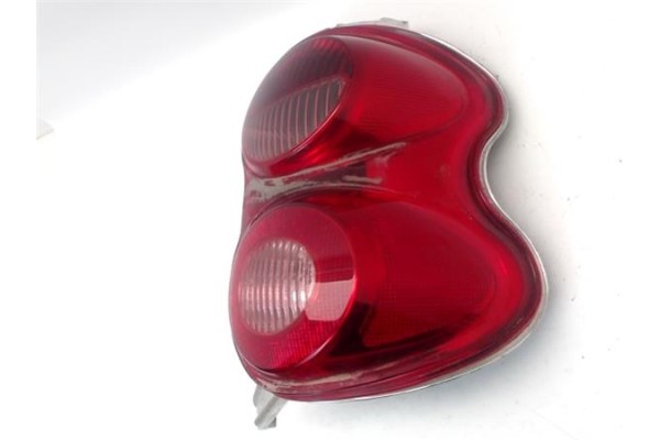 Recambio de piloto trasero derecho para smart fortwo coupe 0.8 fortwo coupe cdi (33kw) (451.300) referencia OEM IAM A4518200264 