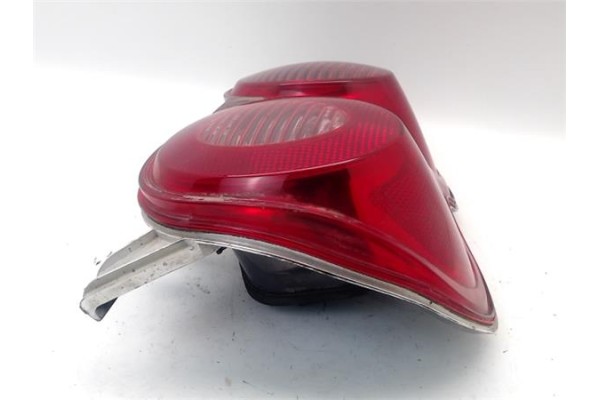 Recambio de piloto trasero derecho para smart fortwo coupe 0.8 fortwo coupe cdi (33kw) (451.300) referencia OEM IAM A4518200264 
