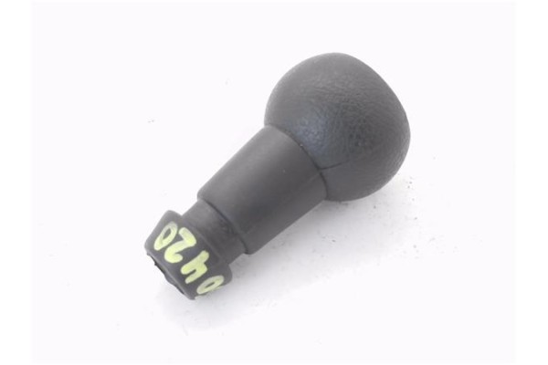 Recambio de pomo palanca cambio para peugeot 207 1.6 hdi referencia OEM IAM 2403CN  