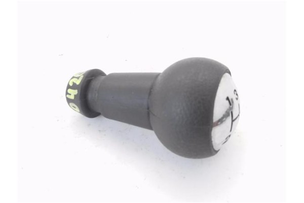 Recambio de pomo palanca cambio para peugeot 207 1.6 hdi referencia OEM IAM 2403CN  
