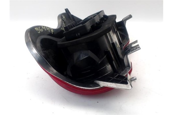 Recambio de piloto trasero derecho para smart fortwo coupe 0.8 fortwo coupe cdi (33kw) (451.300) referencia OEM IAM A4518200264 