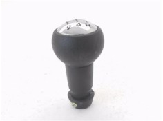 Recambio de pomo palanca cambio para peugeot 207 1.6 hdi referencia OEM IAM 2403CN  