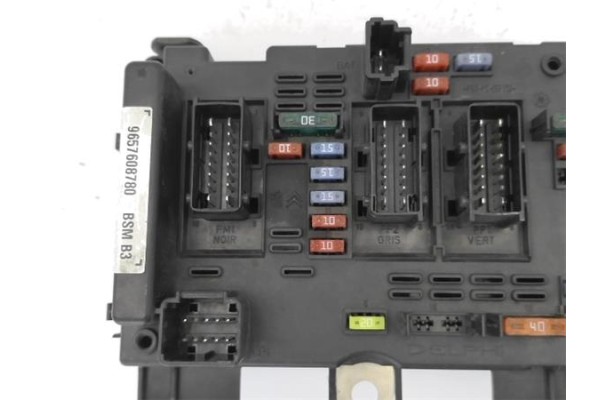 Recambio de caja fusibles/rele para peugeot 307 break / sw (s1) 1.6 hdi 110 referencia OEM IAM 6500Y1 9657608780 