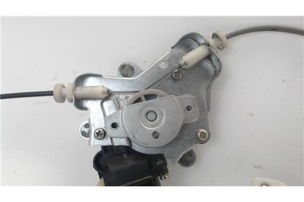 Recambio de mecanismo elevalunas delantero izquierdo para hyundai h-1 autobús (kmf) referencia OEM IAM   