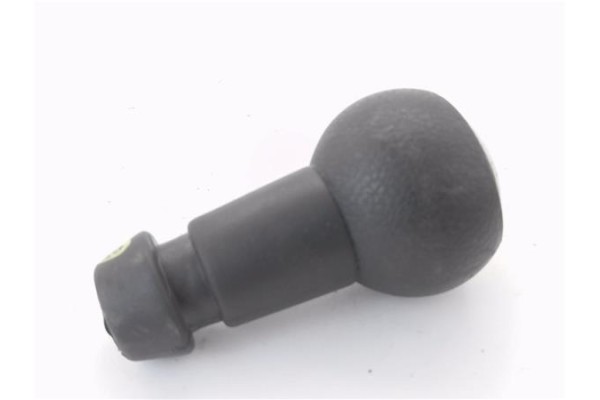 Recambio de pomo palanca cambio para peugeot 207 1.6 hdi referencia OEM IAM 2403CN  