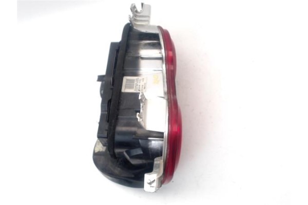 Recambio de piloto trasero derecho para smart fortwo coupe 0.8 fortwo coupe cdi (33kw) (451.300) referencia OEM IAM A4518200264 
