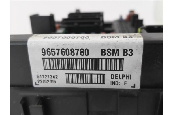 Recambio de caja fusibles/rele para peugeot 307 break / sw (s1) 1.6 hdi 110 referencia OEM IAM 6500Y1 9657608780 
