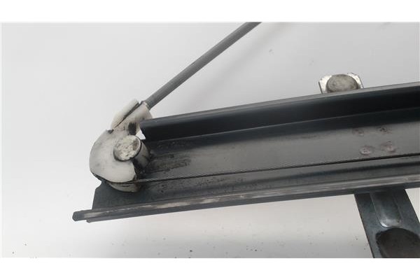 Recambio de mecanismo elevalunas delantero izquierdo para hyundai h-1 autobús (kmf) referencia OEM IAM   