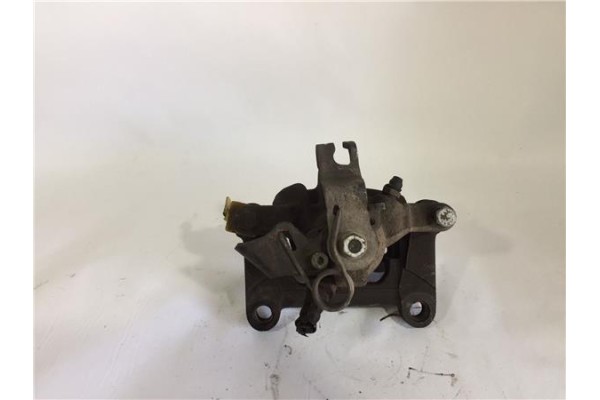 Recambio de pinza freno delantero izquierda para renault trafic ii furgón 1.9 27 cn referencia OEM IAM 7701050919  