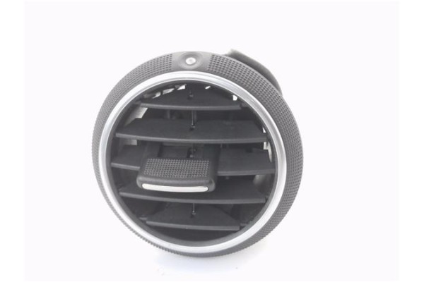 Recambio de rejilla entrada de aire para audi a3 (8p1) 2.0 tdi 16v referencia OEM IAM 8P3807647  