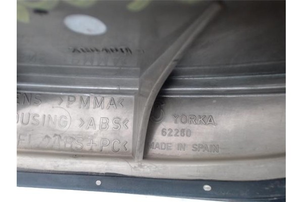 Recambio de piloto trasero izquierdo para opel zafira a 2.2 dti 16v referencia OEM IAM 1222075 62280 