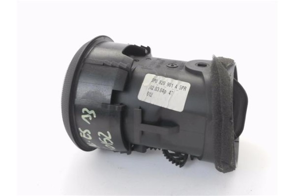 Recambio de rejilla entrada de aire para audi a3 (8p1) 2.0 tdi 16v referencia OEM IAM 8P3807647  