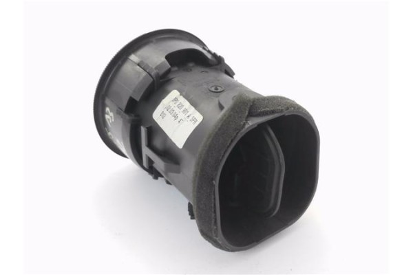 Recambio de rejilla entrada de aire para audi a3 (8p1) 2.0 tdi 16v referencia OEM IAM 8P3807647  