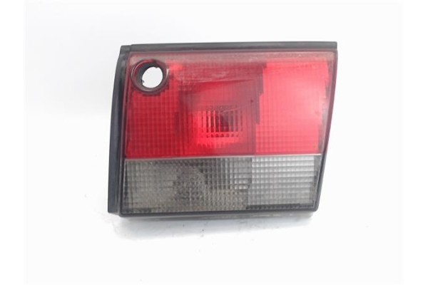 Recambio de piloto porton trasero derecho para saab 900 berlina referencia OEM IAM 4831178 4521522 