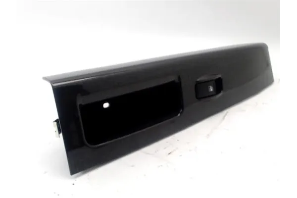 Recambio de botonera puerta delantero derecha para kia sorento (bl) 2.5 crdi referencia OEM IAM 935753E0108Y  
