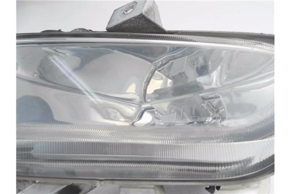 Recambio de faro antiniebla izquierdo para peugeot 406 berlina (s1/s2) 2.0 hdi 110 referencia OEM IAM 6204V5  