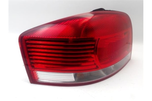 Recambio de piloto trasero izquierdo para audi a3 (8p1) 1.6 ambiente referencia OEM IAM 8P0945095  