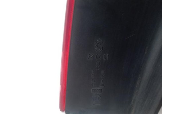 Recambio de piloto trasero izquierdo para audi a3 (8p1) 1.6 ambiente referencia OEM IAM 8P0945095  