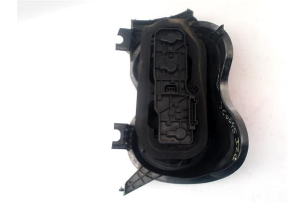 Recambio de piloto trasero izquierdo para smart fortwo coupe 0.8 fortwo coupe cdi (33kw) (451.300) referencia OEM IAM A451820016