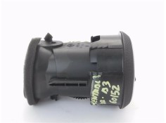 Recambio de rejilla entrada de aire para audi a3 (8p1) 2.0 tdi 16v referencia OEM IAM 8P3807647  