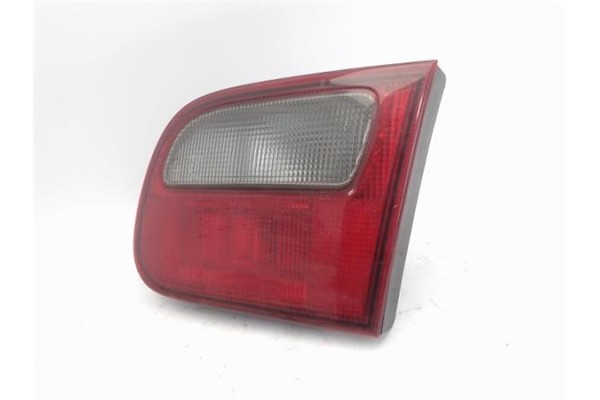 Recambio de piloto porton trasero derecho para honda civic berl. 3/4 (eg/eh) referencia OEM IAM   