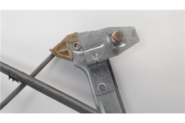 Recambio de mecanismo elevalunas delantero izquierdo para citroen xantia berlina referencia OEM IAM   