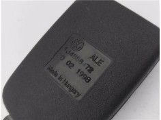 Recambio de anclaje cinturon delantero derecho para volkswagen golf iv berlina (1j1) 1.8 referencia OEM IAM 1J3858472  