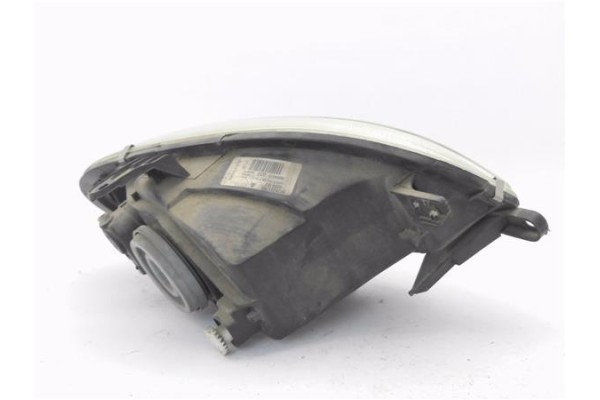 Recambio de faro delantero izquierdo para citroen saxo 1.4 sx referencia OEM IAM 9636331780 89004319 