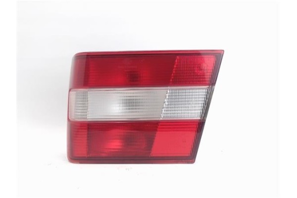 Recambio de piloto trasero izquierdo para volvo serie 940 berlina/familiar referencia OEM IAM   