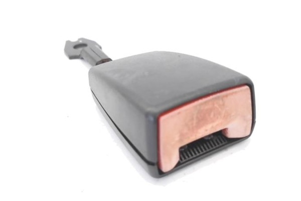 Recambio de anclaje cinturon delantero derecho para mercedes-benz clase a (bm 168) 1.9 190 (168.032) referencia OEM IAM 16886026