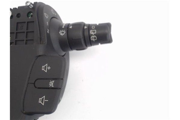 Recambio de mando limpiaparabrisas para renault scenic ii (jm) referencia OEM IAM 7701069597   Recambio de mando limpiaparabrisas para renault scenic ii (jm) referencia OEM IAM 7701069597