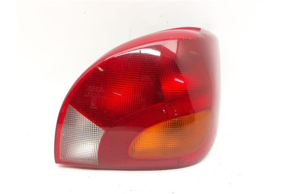 Recambio de piloto trasero derecho para ford fiesta iv (ja_, jb_) 1.25 i 16v referencia OEM IAM 1044154 2202386 1002001 , FORD |