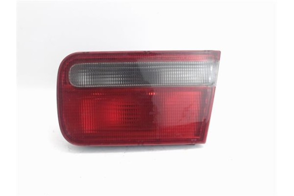 Recambio de piloto porton trasero derecho para honda accord berlina (cc/ce) referencia OEM IAM 23622600  