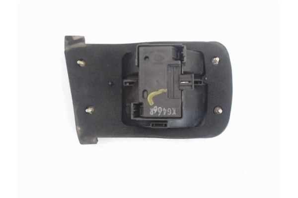 Recambio de piloto porton trasero derecho para honda accord berlina (cc/ce) referencia OEM IAM 23622600  