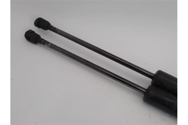 Recambio de amortiguador porton para volkswagen multivan v (7hm, 7hn, 7hf, 7ef, 7em, 7en) 2.5 tdi referencia OEM IAM 7h0827550B 