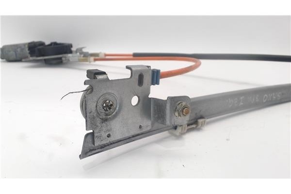 Recambio de mecanismo elevalunas delantero izquierdo para citroen saxo referencia OEM IAM   