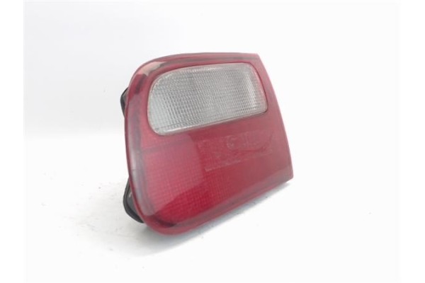 Recambio de piloto porton trasero derecho para honda civic berl. 3/4 (eg/eh) referencia OEM IAM   