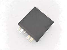 Recambio de caja reles para volkswagen passat berlina (3b2) 1.8 básico referencia OEM IAM 4B09955531A  