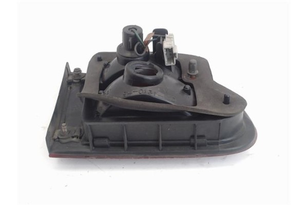 Recambio de piloto porton trasero derecho para honda civic berl. 3/4 (eg/eh) referencia OEM IAM   