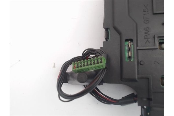 Recambio de mando limpiaparabrisas para renault scenic ii (jm) referencia OEM IAM 7701069597   Recambio de mando limpiaparabrisas para renault scenic ii (jm) referencia OEM IAM 7701069597