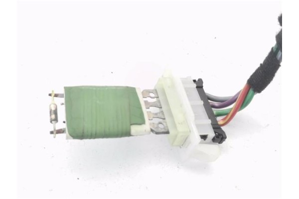 Recambio de resistencia calefaccion para mercedes-benz clase a (bm 169) 1.7 a 170 (169.032) referencia OEM IAM 1385C0033  