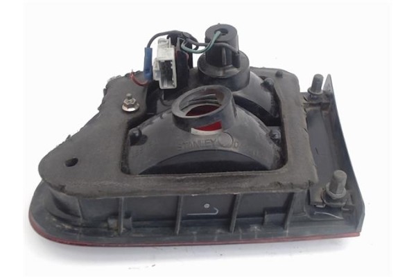Recambio de piloto porton trasero izquierdo para honda civic berl. 3/4 (eg/eh) referencia OEM IAM 34156SR3G01  