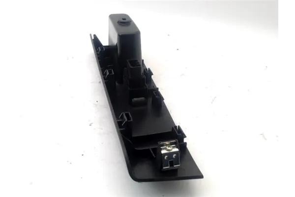 Recambio de botonera puerta delantero derecha para kia sorento (bl) 2.5 crdi referencia OEM IAM 935753E0108Y  