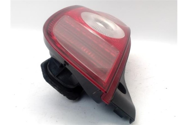 Recambio de piloto trasero izquierdo para nissan micra (k12e) 1.2 16v referencia OEM IAM 26559AX720  