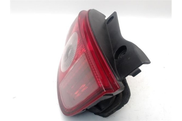 Recambio de piloto trasero izquierdo para nissan micra (k12e) 1.2 16v referencia OEM IAM 26559AX720  