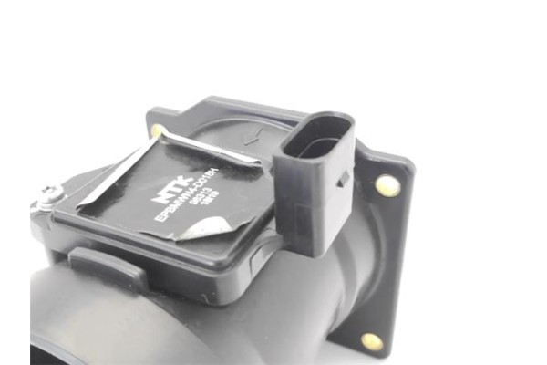 Recambio de caudalimetro para audi a6 berlina (4b2) 2.8 referencia OEM IAM 078133471E  