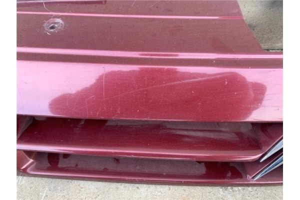 Recambio de rejilla capo para citroen xantia berlina referencia OEM IAM 7804H1  