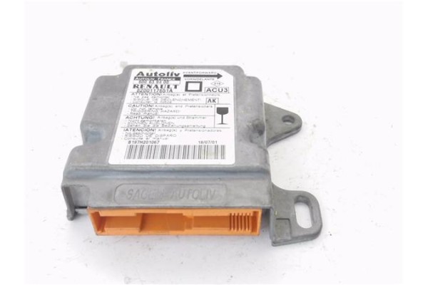 Recambio de centralita airbag para renault megane i (ba0/1_) referencia OEM IAM 8200117651A 600639400 